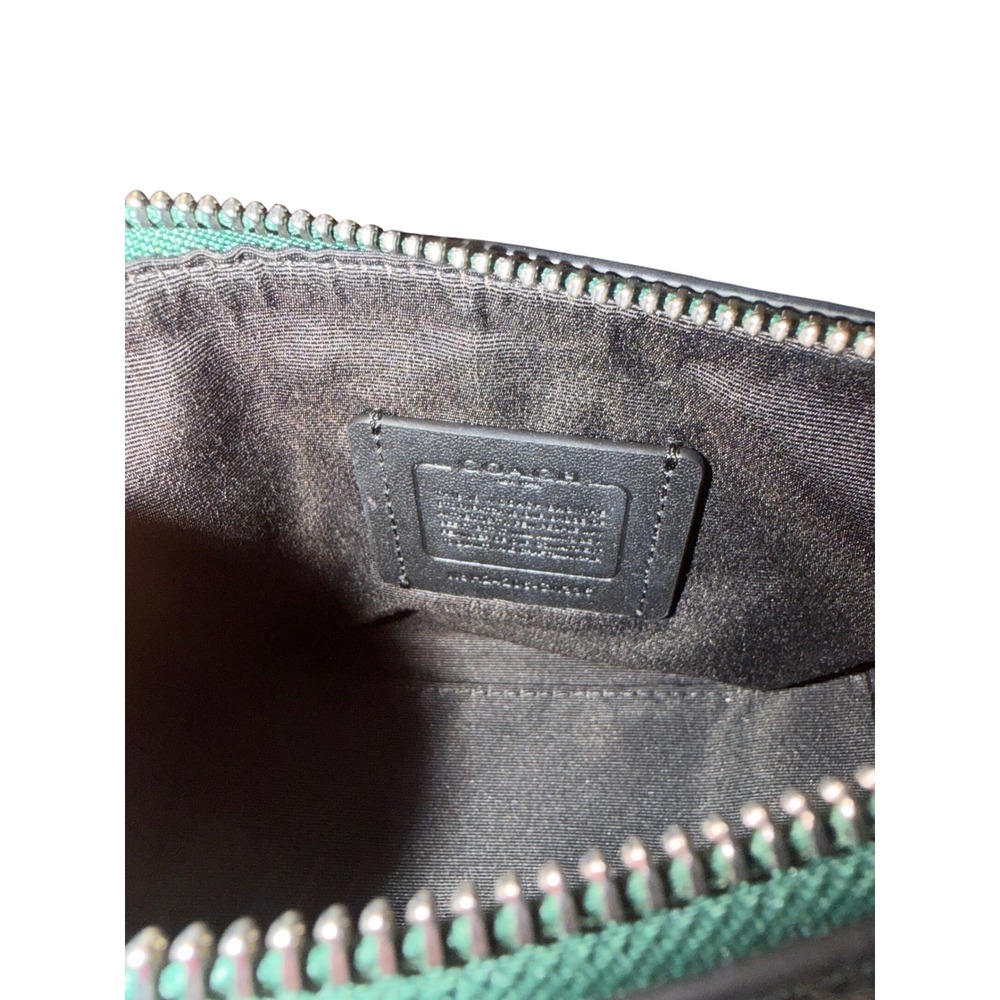 Coach Forest Green Crossgrain Leather Zip Shoulder Bag CW336 Silver Hardware - Picture 11 of 11